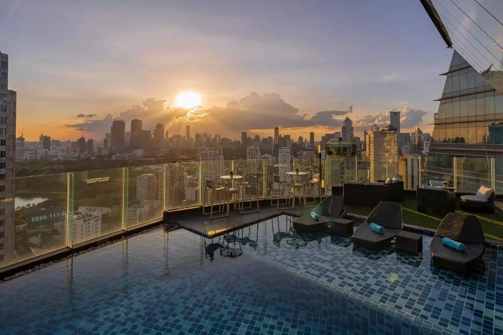 The Continent Hotel Sukhumvit